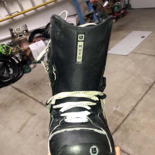 Unisex 9.5 (Women's 10.5) Burton Snowboard Boots