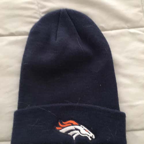 Nike Broncos Beanie-One Size Fits Most