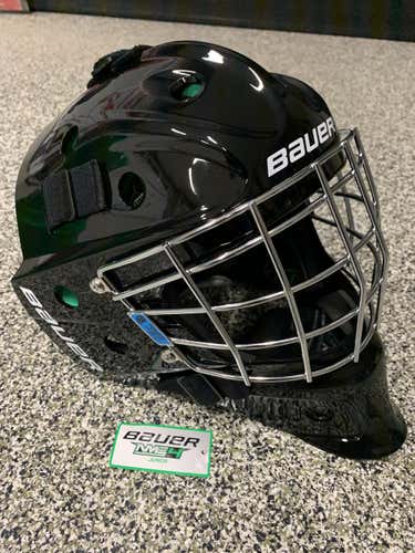 Black Junior Bauer NME 4 Goalie Mask - Like New