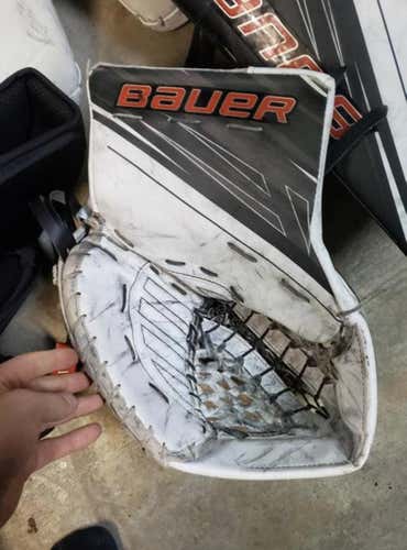 Bauer Supreme 1S Glove + Blocker