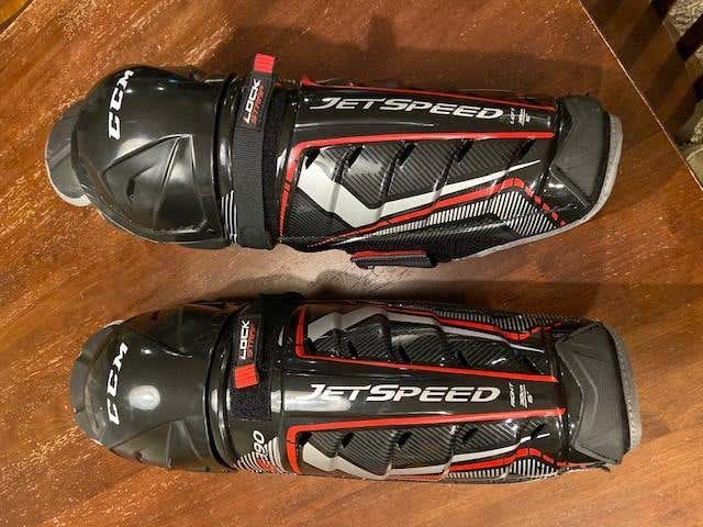 New Senior CCM Jetspeed FT390 Shin Pads