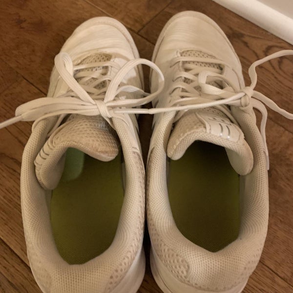 White Unisex Youth Armour Cleats Size 7 Women’s 5 Girls