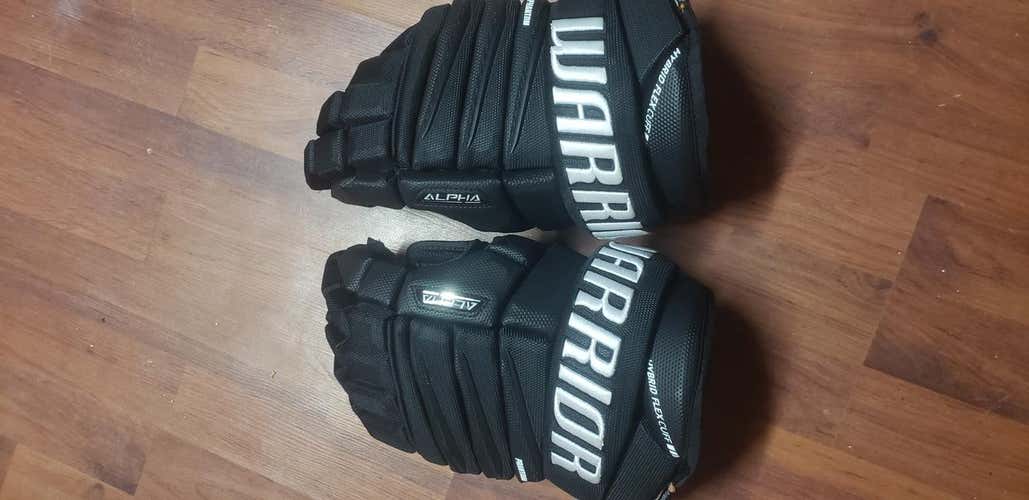 15" Black Warrior Alpha QX Gloves