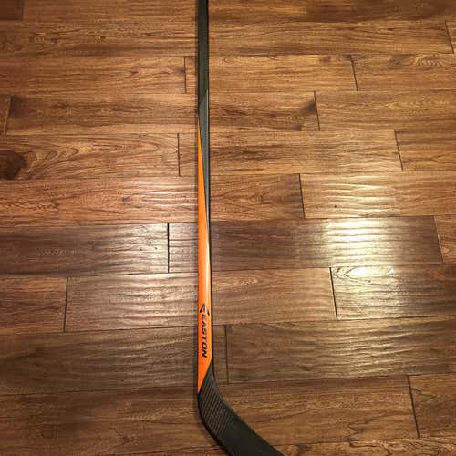 V9E Hockey Stick Rh E4 100 Flex