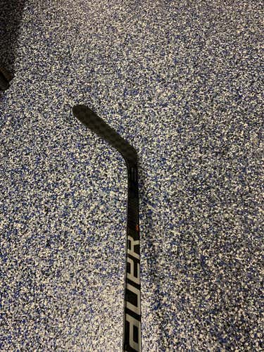 New Pro Stock Supreme 2S Pro, 82 Flex, P92 Curve, With 4 Inch Extension