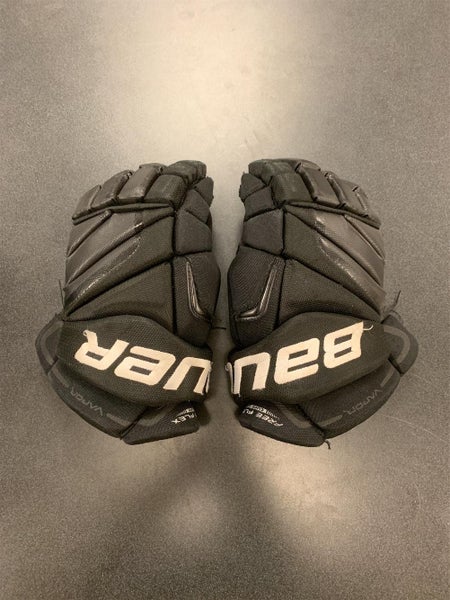 Bauer Vapor X100 Gloves 13"