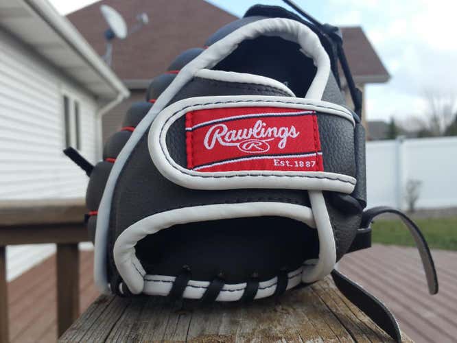Gray New Rawlings Players Edge  Baseball Glove 11.5"