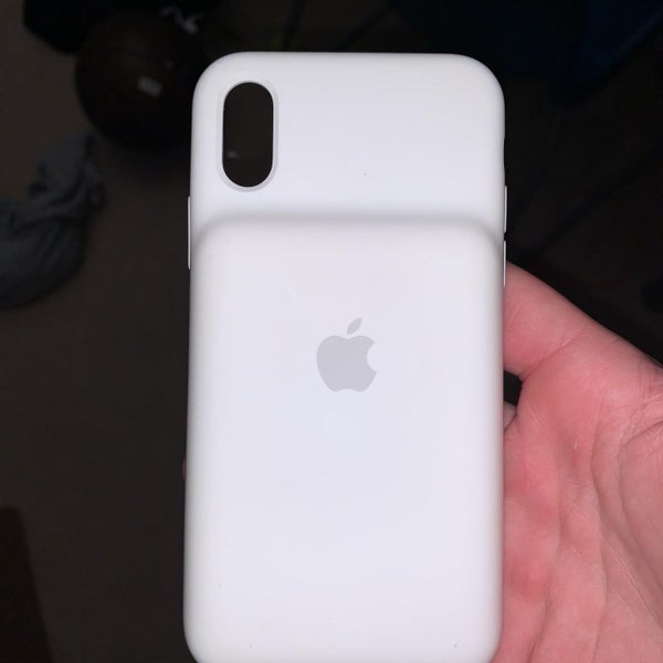 White Iphone XS Charging case