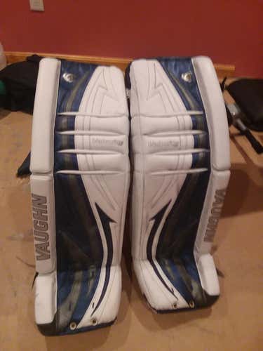 Vaughn V4 Goalie Leg Pads Pro Spec 36"