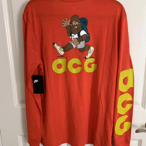 Nike ACG Long Sleeve Tee Habanero Red AQ3953-634 Men's Size Large