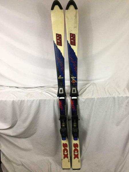 Elan skis, 153 cm SCR skis with salomon bindings can be fitted w/info No Trades