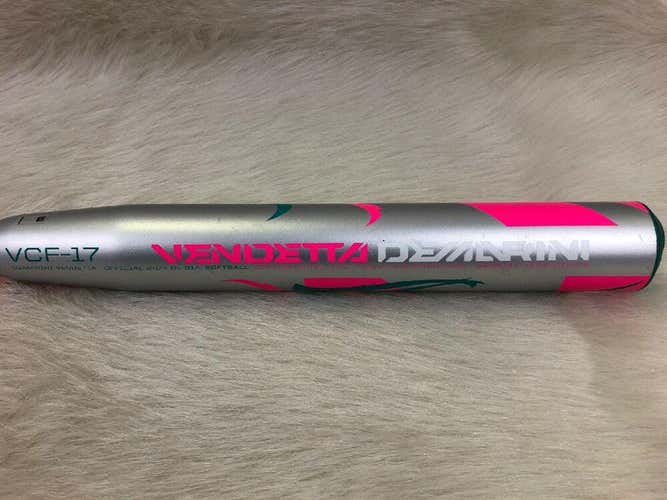 2017 Demarini Vendetta 31/19 VCF17 (-12) Composite Fastpitch Softball Bat