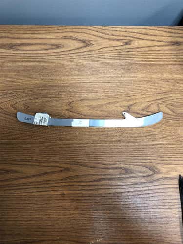 Brand New Bauer LS2 (old) Size 12 306 Steel Not In Package