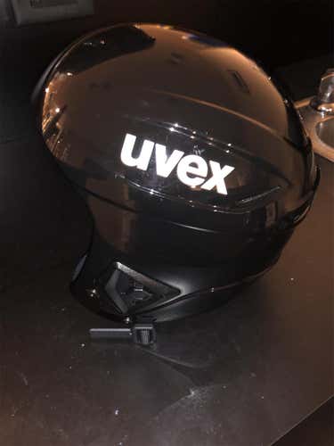 UnisexUVEX Race Plus Helmet Slightly Used Perfect Condition. Size Small/medium Fits 56-57cm head