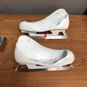 Used Goalie Cowlings Size 7