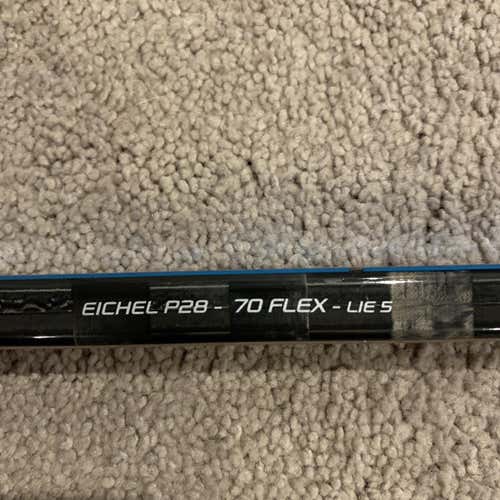 Senior Nexus 2N Pro Hockey Stick Mid