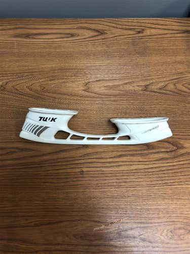 Brand New Bauer Lightspeed  Holder Right Size 9 Or 280