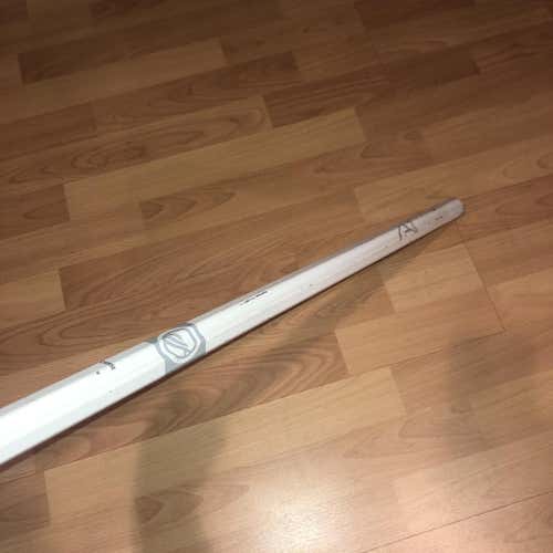 White Maverik A1