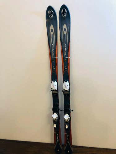 K2 T-Nine Flight Women's Downhill Carving Skis 160 cm. Marker Free Bindings NICE