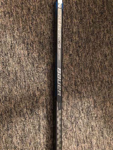 Nexus 7000 Right Handed 77 Flex P14 (Chipped Toe)