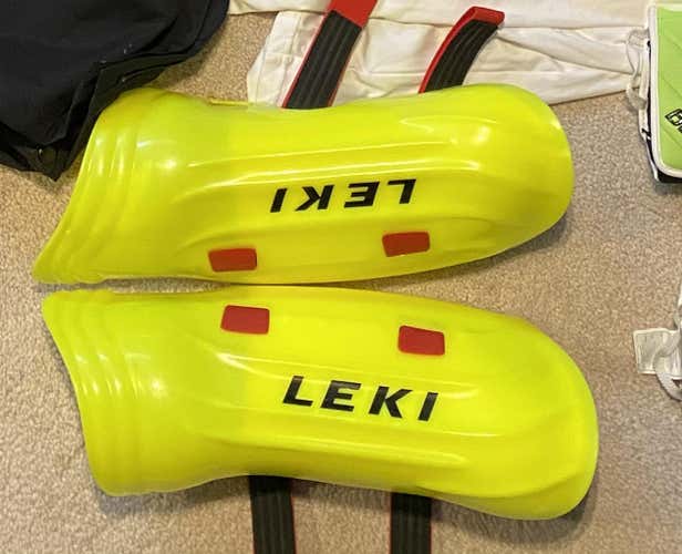 Shin Guards One Size Fits All Leki Shin Guard