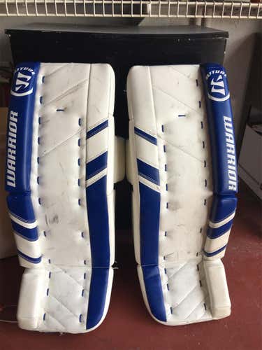 Blue Intermediate 30" Ritual G3 Goalie Leg Pads