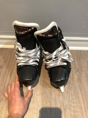 Senior New Bauer Vapor 2X Pro Hockey Goalie Skates EE (Extra Wide) Pro Stock Size 8.5