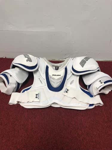Bauer Nexus 8000 Shoulder Pads Size Medium Item#WMP1