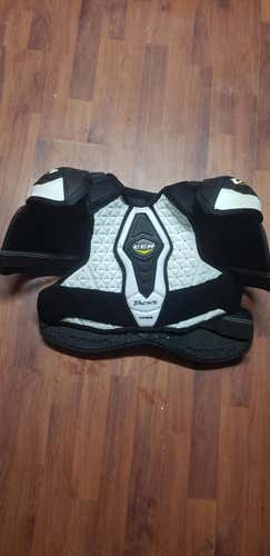 Senior Large CCM Tacks 4052 Shoulder Pads