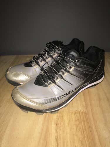 Gray Kid's 2.5* Molded Cleats Boombah Low cut
