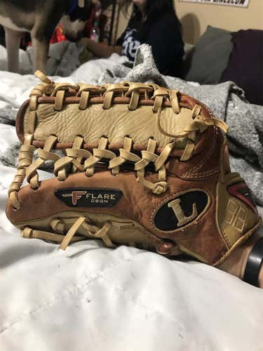 Brown High School/College Pro Flare Baseball Glove 12.75"