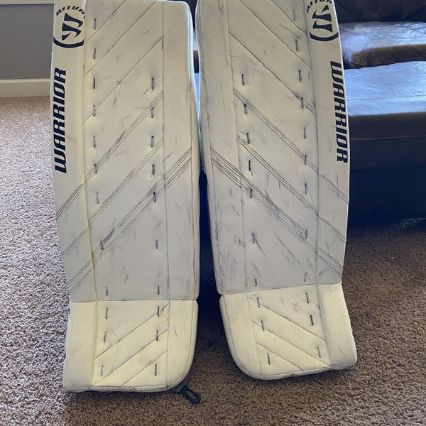 White Intermediate 30" Ritual G4 Goalie Leg Pads