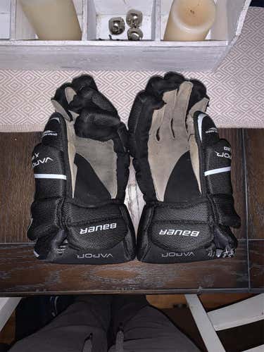 Black Senior Bauer Vapor X20 Gloves 15"