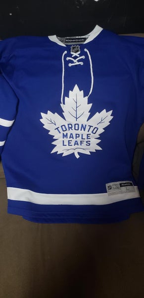 New Large Official Reebok Maple Leafs Auston Matthews Jersey