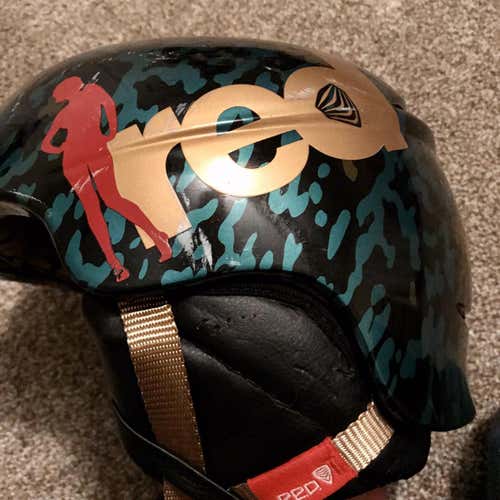 Men's Medium RED ByBurton Theory Helmet
