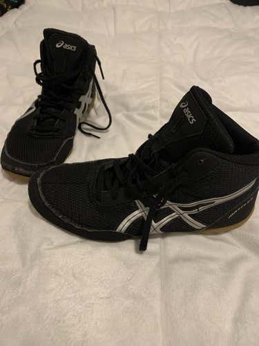 Asics Matflex 5GS wrestling shoes boys/men size 7.5