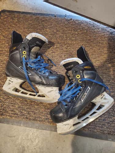 Junior Bauer Supreme 170 Hockey Skates D&R (Regular) Size 2.5