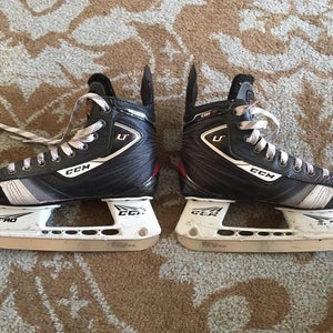 Junior U+ 06 Hockey Skates D&R (Regular) Size 3.5