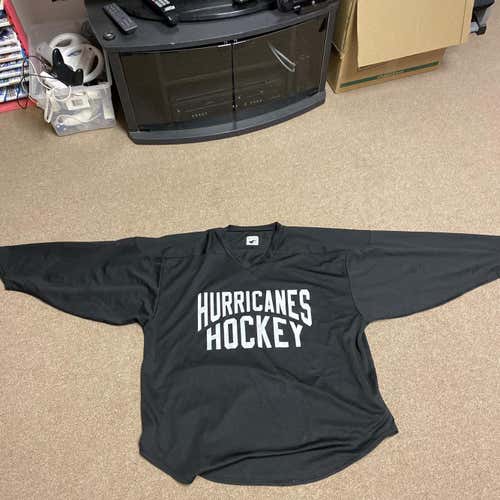 Carolina Huricanes Goalie Jersey XL