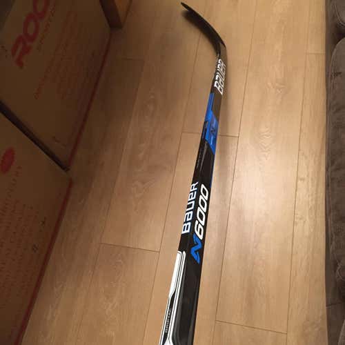 Senior Nexus 6000 Hockey Stick Mid