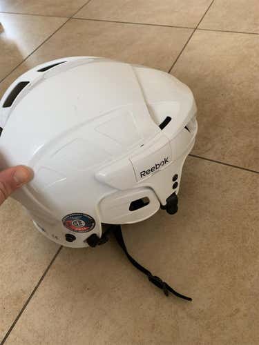 White New Large 3K Helmet