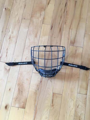 New Medium Bauer Cage