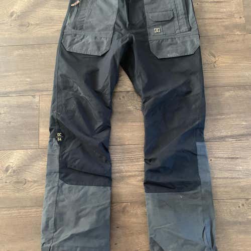 Black Adult Medium DC Pants