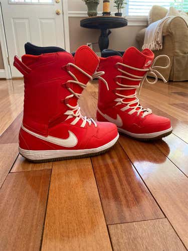 Men's 7.0 (Women's 8.0) Nike Snowboard Boots Soft Flex