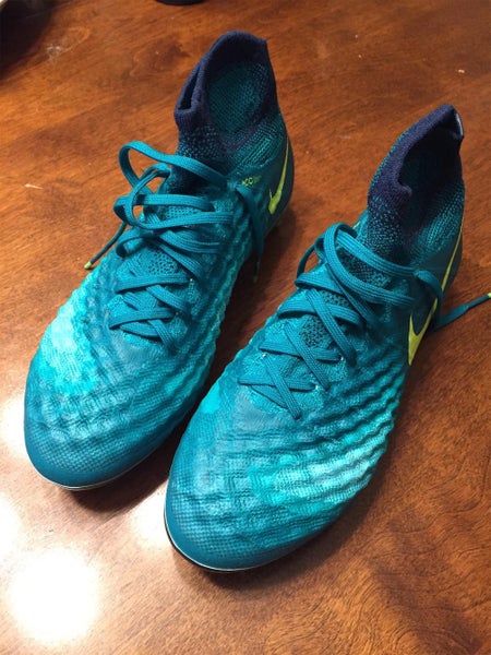 Green Unisex Molded Cleats Magista Obra FG Cleats