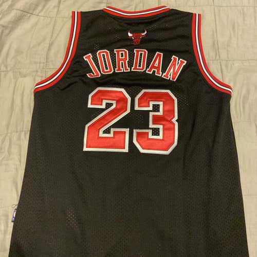Michael Jordan Chicago Bulls Jersey