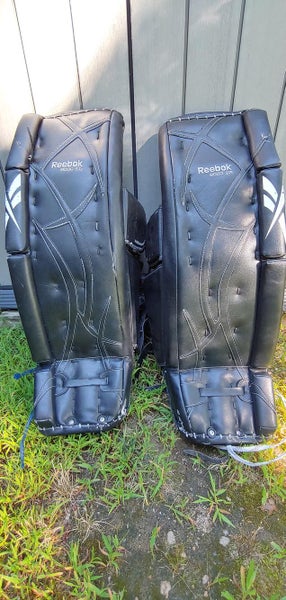 Black Senior 33" Reebok 9000 Goalie Leg Pads