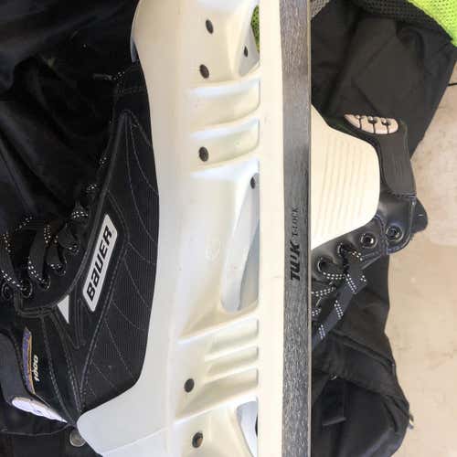 Senior Supreme 1000 Hockey Goalie Skates D&R (Regular) Size 9