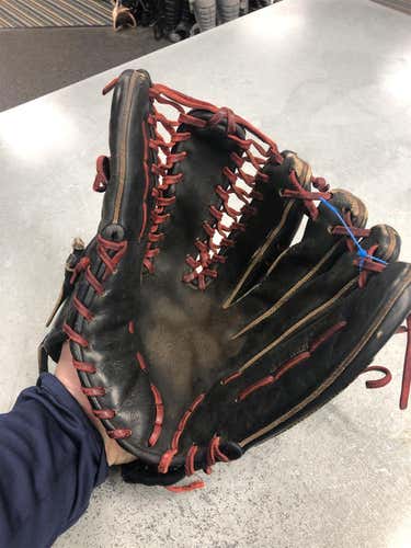Black High School/College Heart of the Hide Baseball Glove 12.75"
