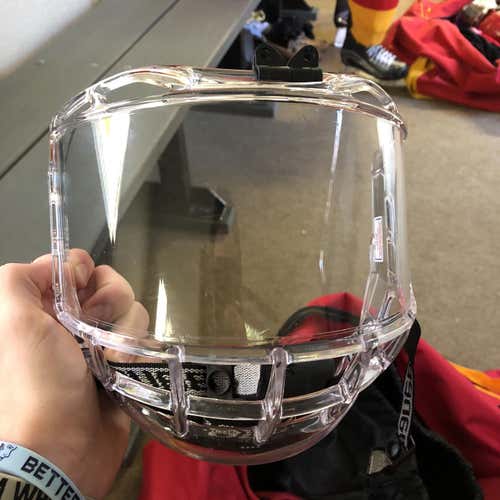 Bauer clear Visor - Barely Used